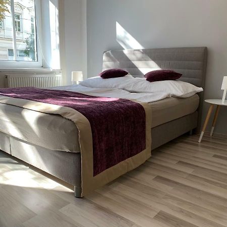 Schoenbrunn Apartment Wiedeń Zewnętrze zdjęcie